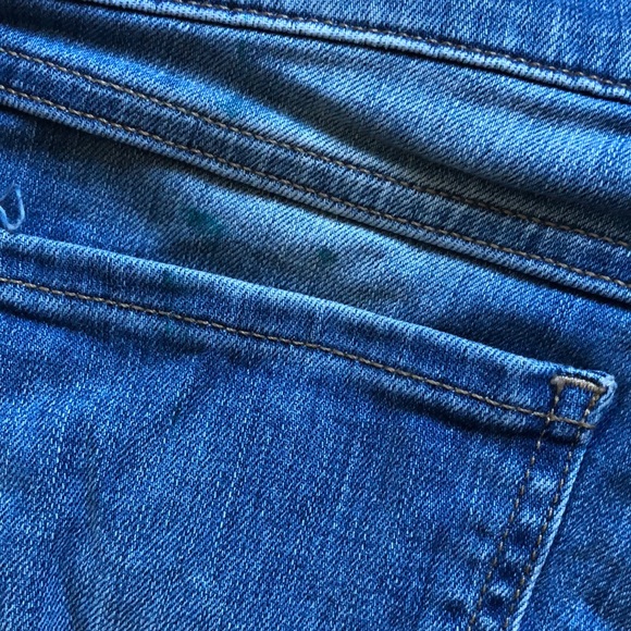 Guess Denim Shorts - Picture 5 of 6